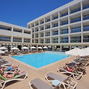 **** Hotell Nelia Gardens Cypern