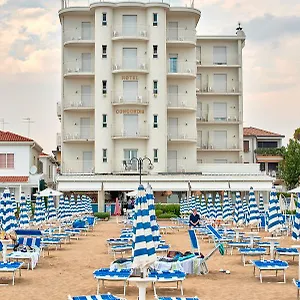 https://hotel-concordia-lido-di-jesolo.hotelinveneto.com